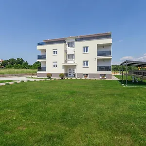 ellenőrizze a rendelkezésre állást